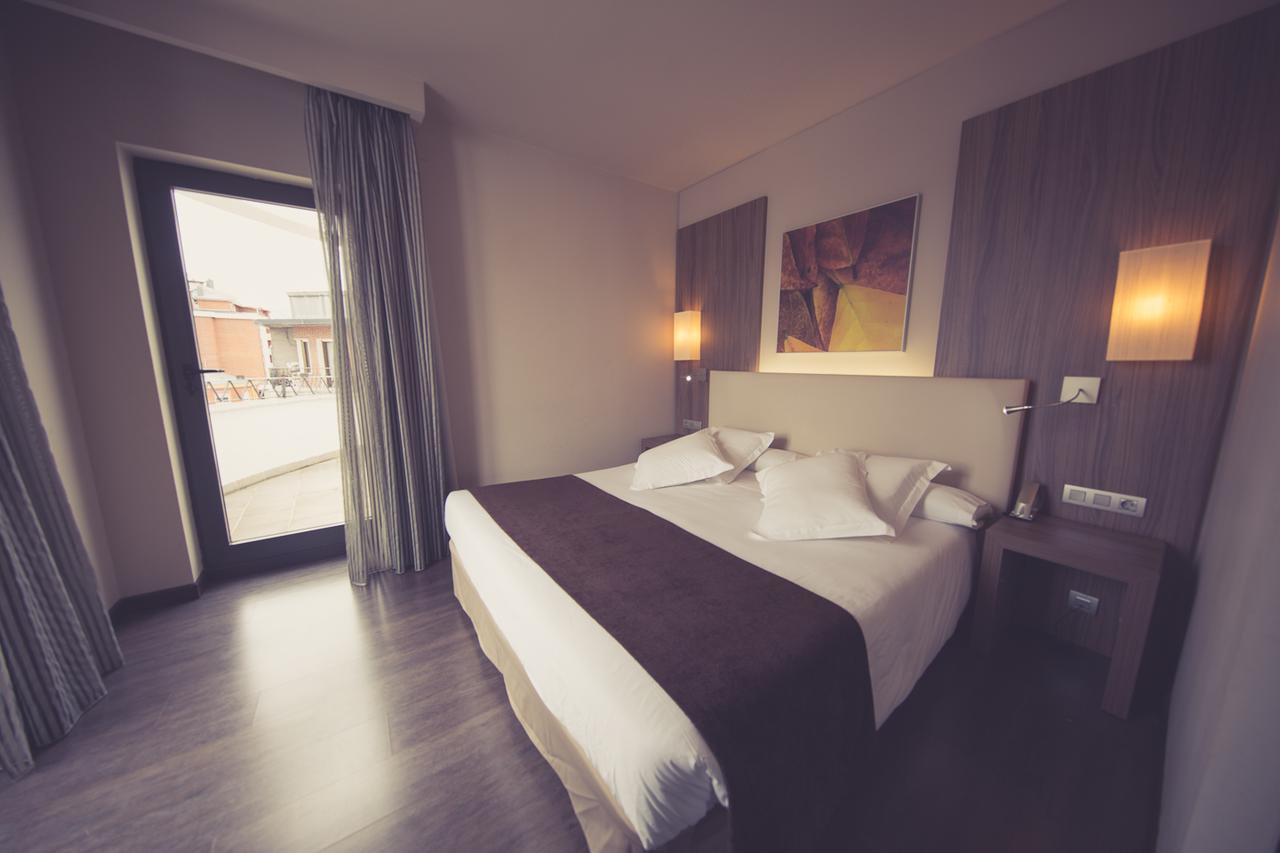 Superior Double Room,695819511:JPEG
